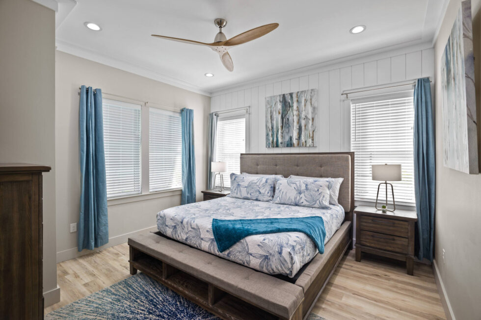 Funky Flamingo, real estate investment property