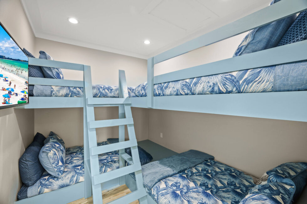 Funky Flamingo, real estate investment property